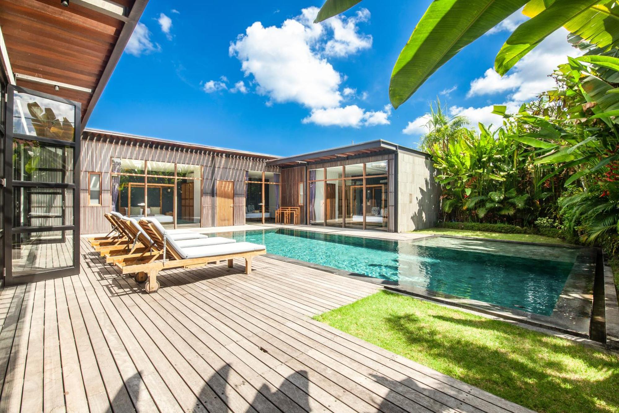 Brand New 5 Bedroom Villa Enclosed Living Room Canggu Εξωτερικό φωτογραφία
