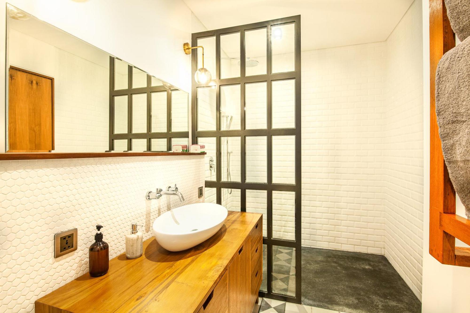 Brand New 5 Bedroom Villa Enclosed Living Room Canggu Εξωτερικό φωτογραφία